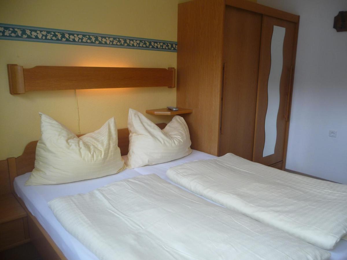 Ferienwohnungen Rupertihaus Flachau Zimmer foto
